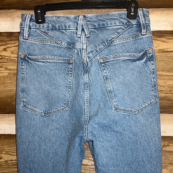 Good American Good Curve Skinny Deco Yoke Jeans - Picture 10 of 16